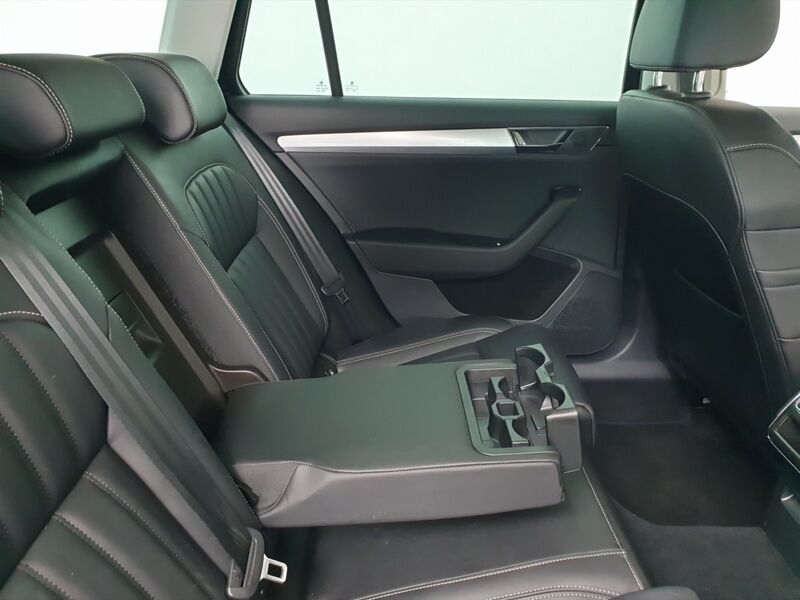 More views of Skoda Superb