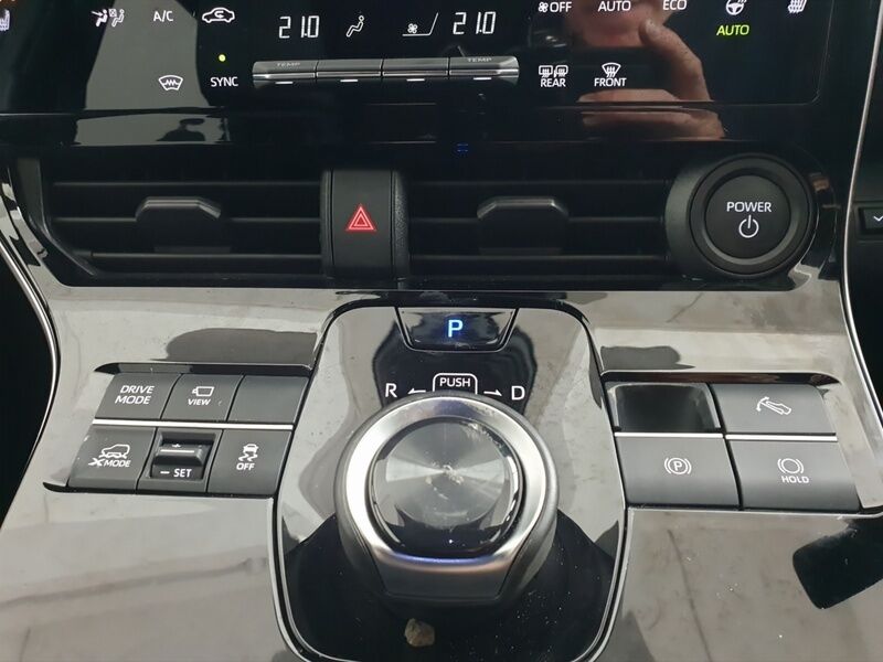 More views of Subaru Solterra