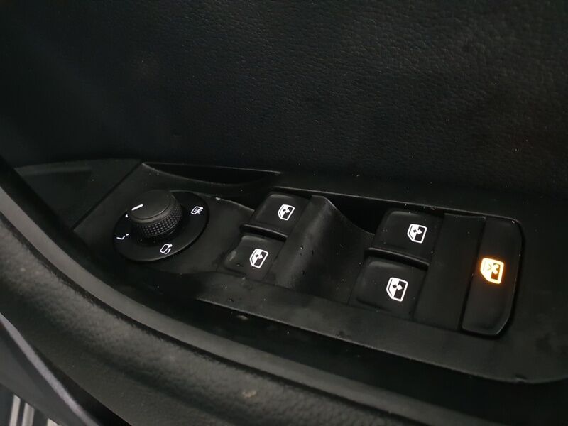 More views of Skoda Superb