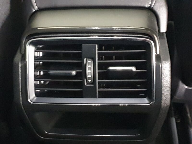 More views of Skoda Karoq