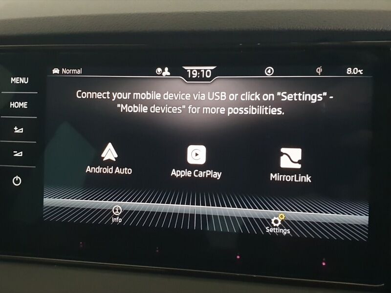 More views of Skoda Karoq