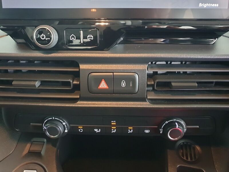 More views of Citroen Berlingo