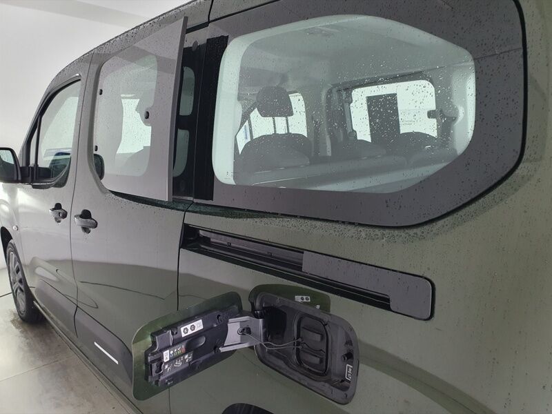 More views of Citroen Berlingo