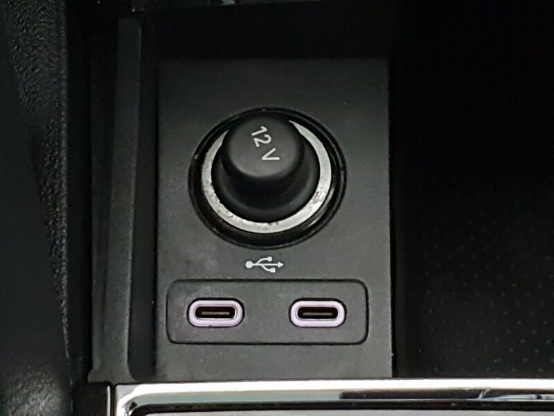 More views of Skoda Karoq