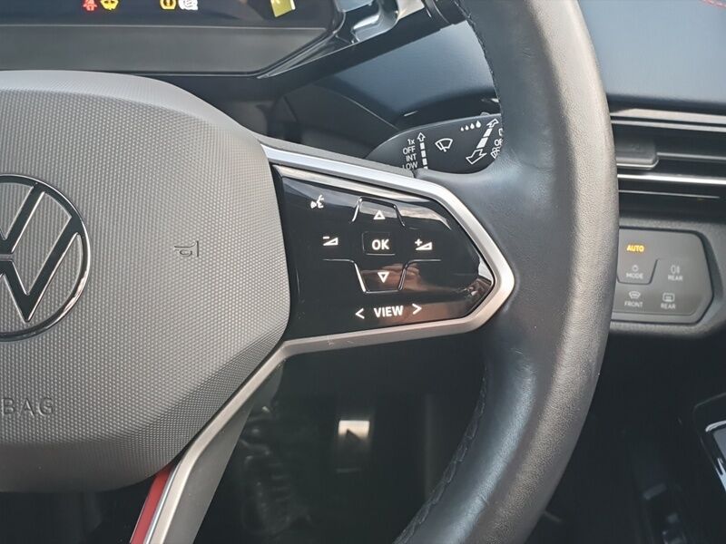 More views of Volkswagen ID.4