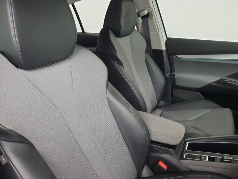 More views of Skoda Enyaq