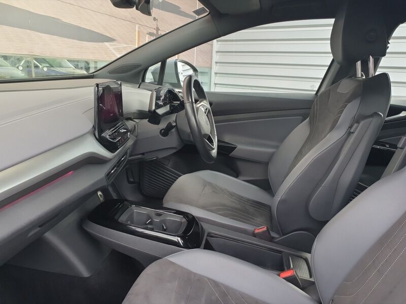 More views of Volkswagen ID.4