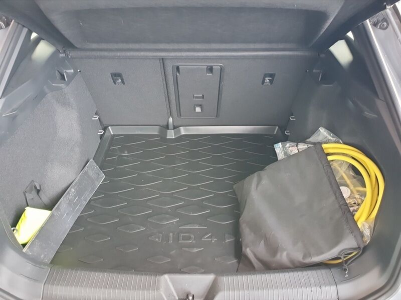 More views of Volkswagen ID.4