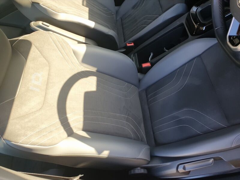 More views of Volkswagen ID.4