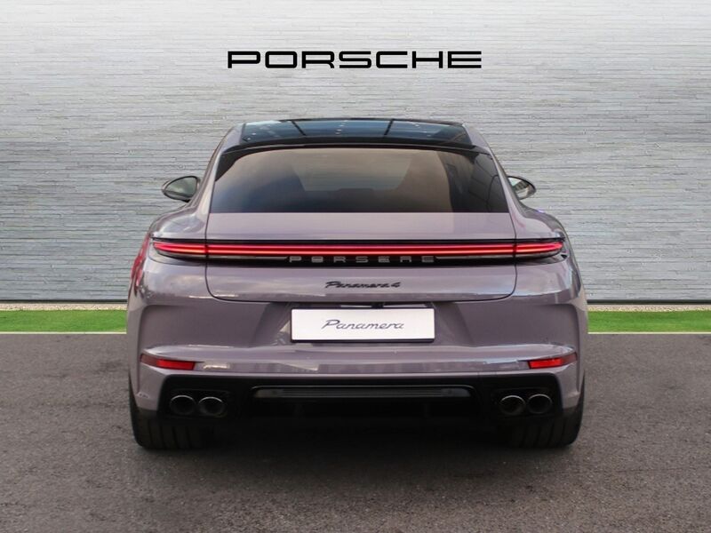 More views of Porsche Panamera