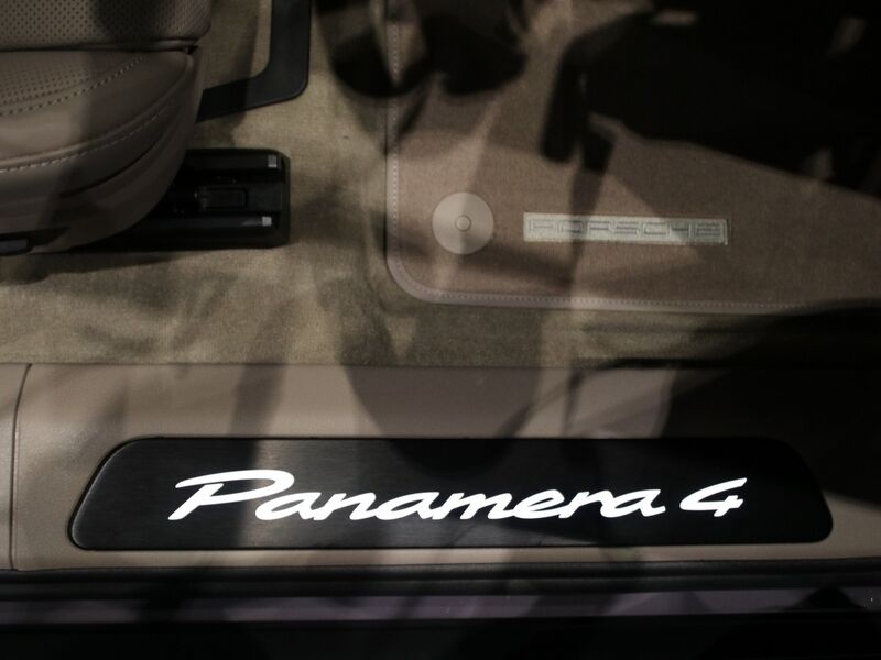 More views of Porsche Panamera
