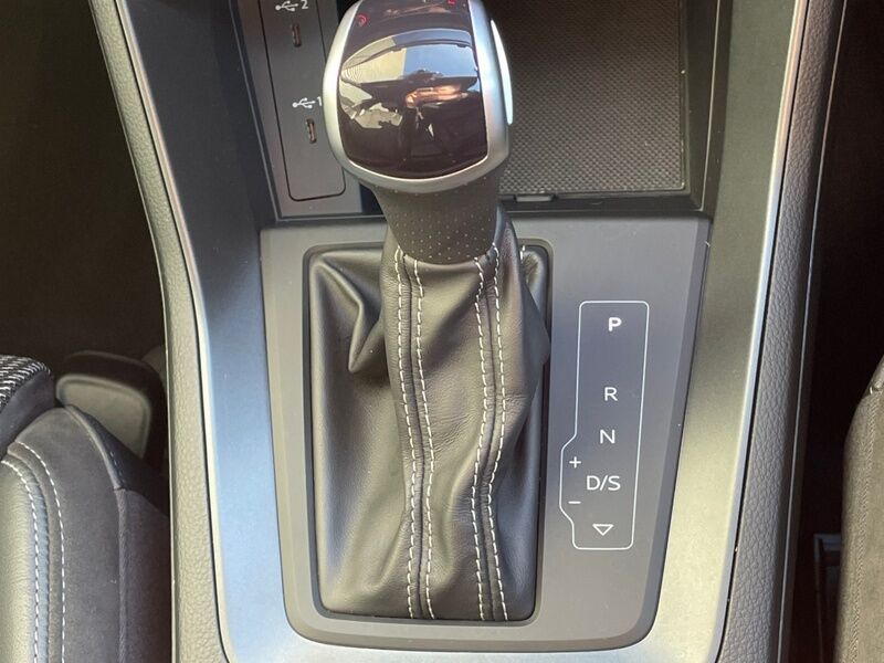 More views of Audi Q3