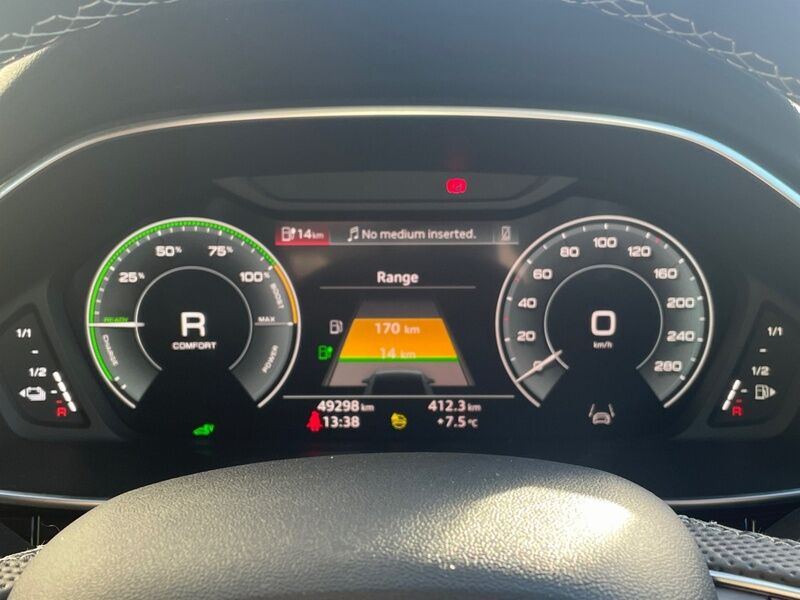 More views of Audi Q3