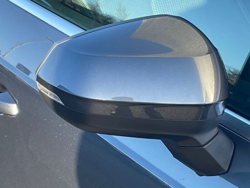 More views of Audi Q3