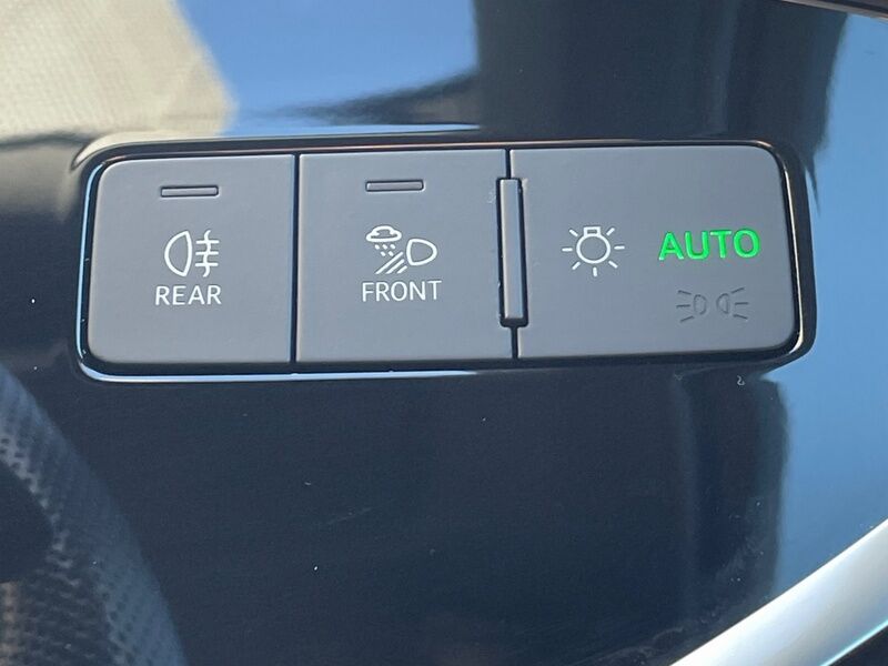 More views of Audi Q3