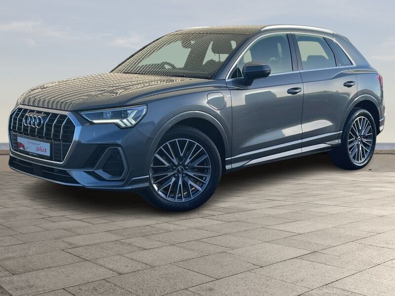 More views of Audi Q3