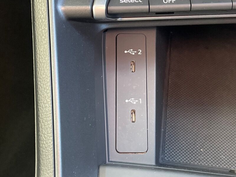 More views of Audi Q3