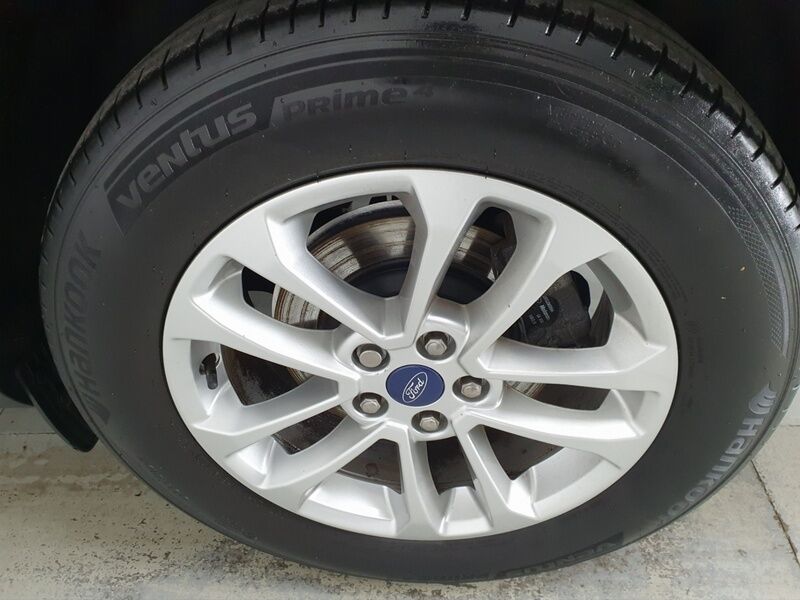 More views of Ford Kuga