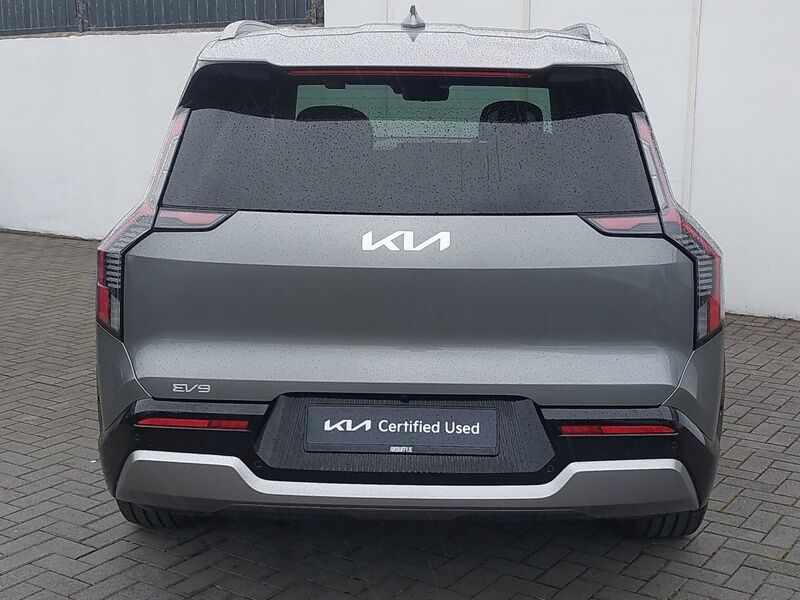 More views of Kia EV9