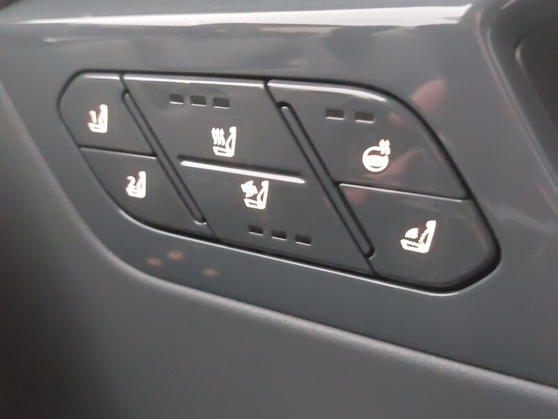 More views of Kia EV9