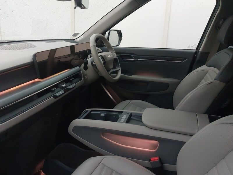 More views of Kia EV9