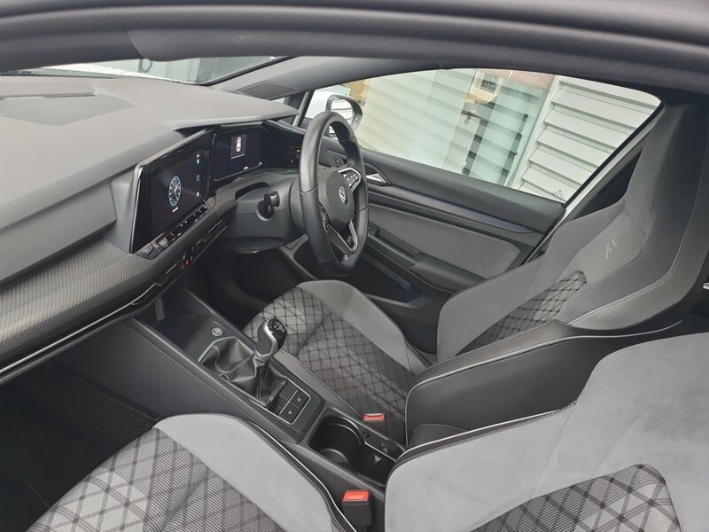 More views of Volkswagen Golf