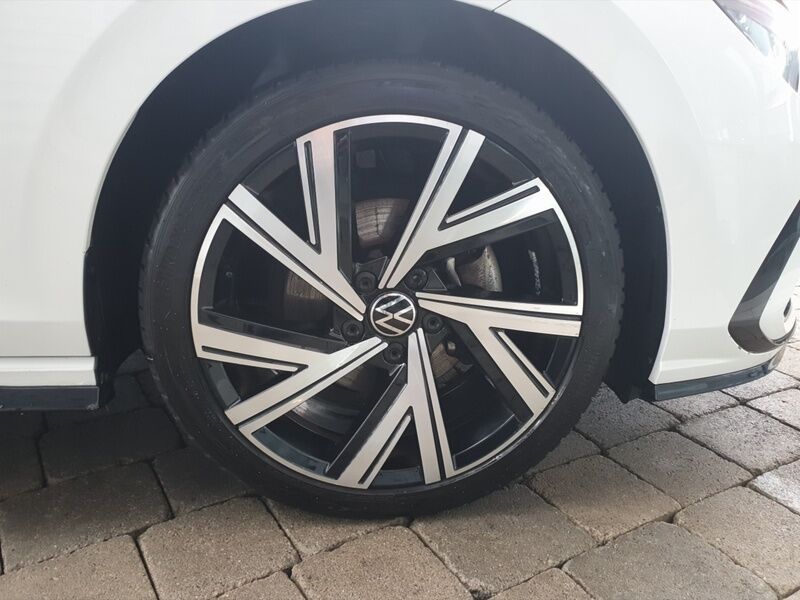 More views of Volkswagen Golf