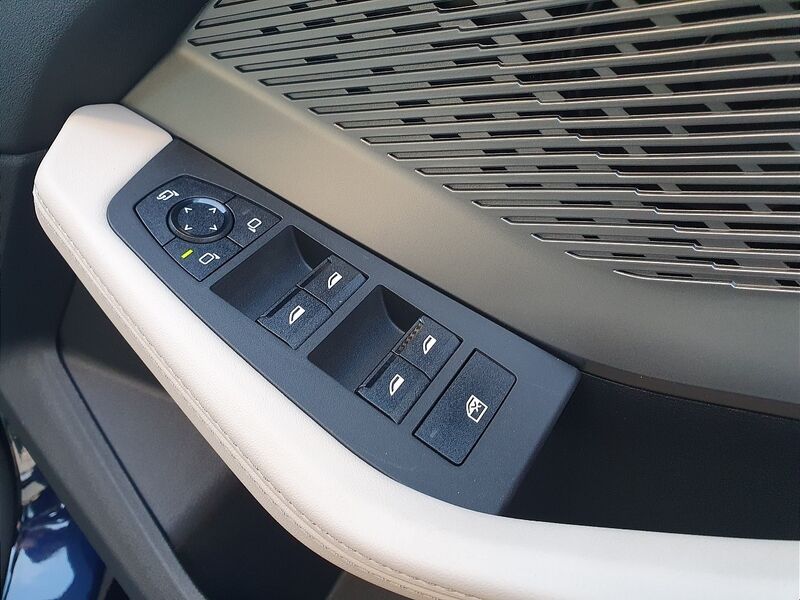 More views of BMW 2-Series