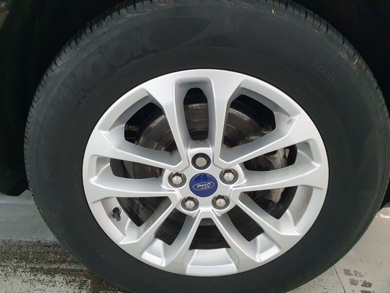 More views of Ford Kuga