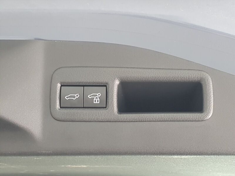 More views of Subaru Solterra