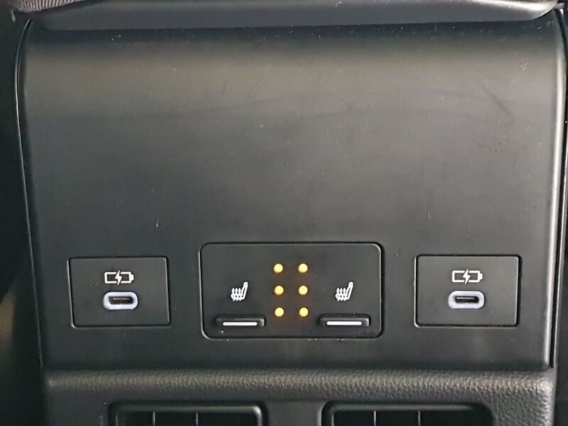 More views of Subaru Solterra