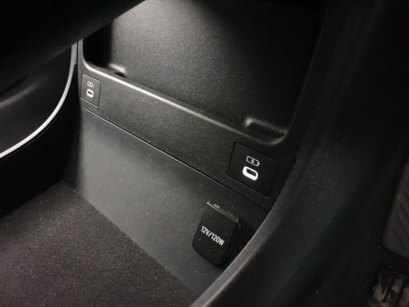 More views of Subaru Solterra