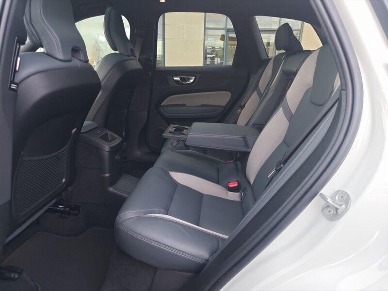 More views of Volvo XC60