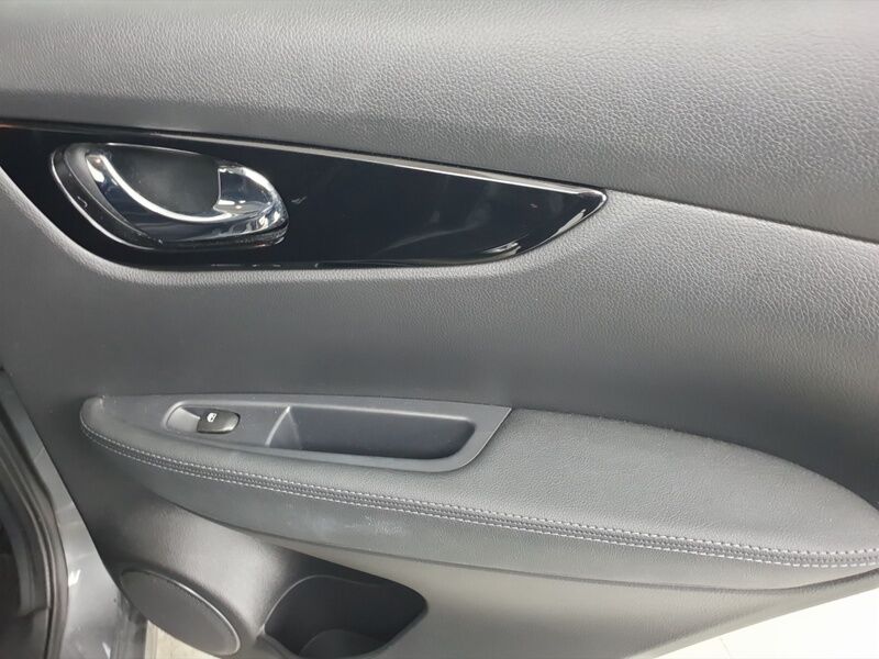 More views of Nissan Qashqai