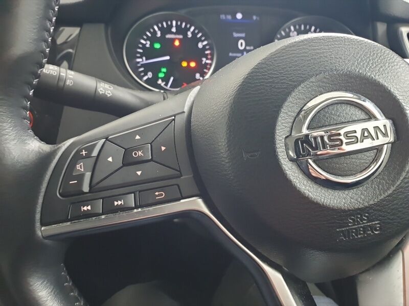 More views of Nissan Qashqai