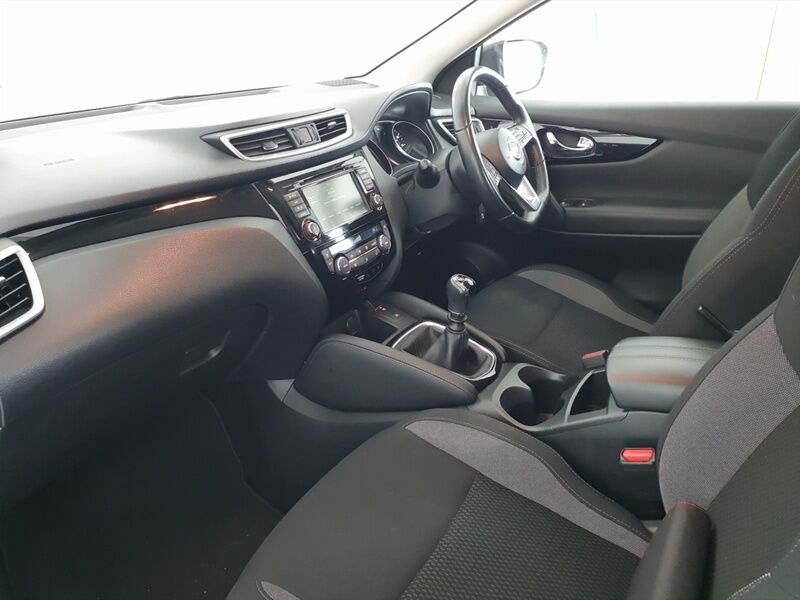 More views of Nissan Qashqai