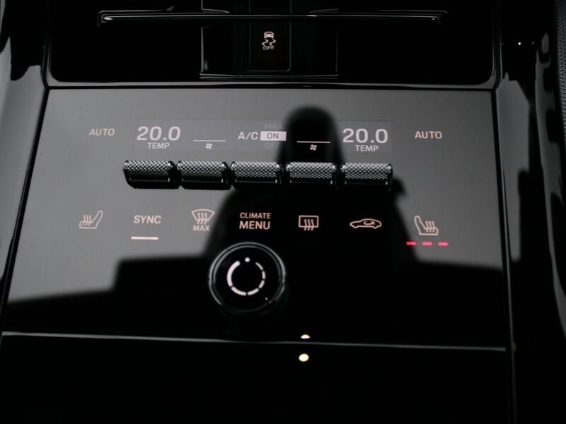 More views of Porsche Panamera