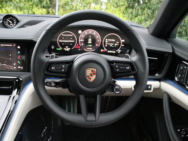 More views of Porsche Panamera