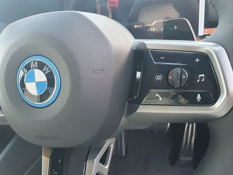 More views of BMW 5-Series
