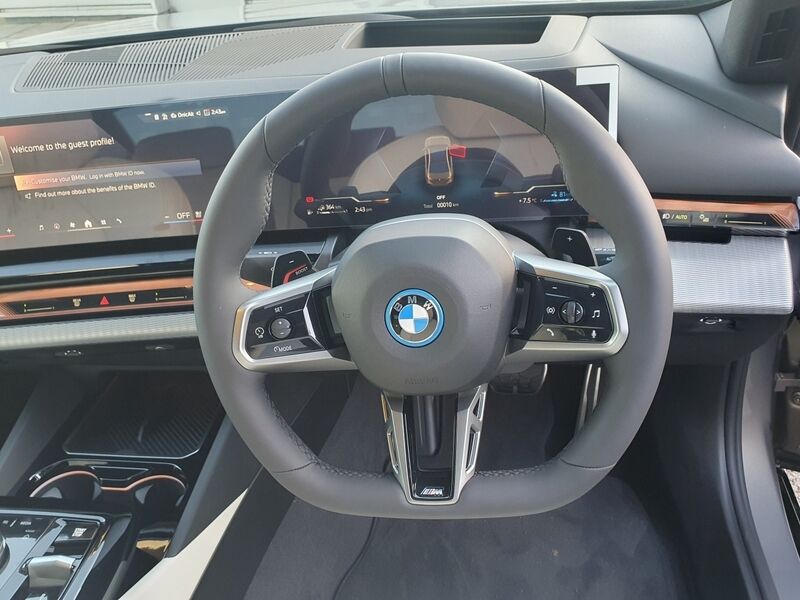 More views of BMW 5-Series