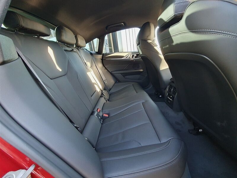 More views of BMW i4