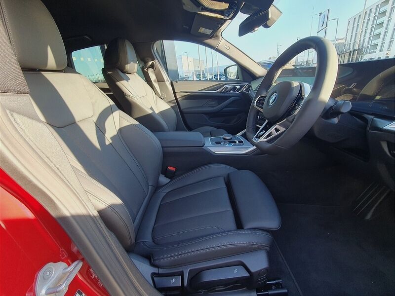 More views of BMW i4