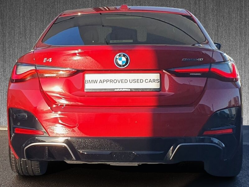 More views of BMW i4