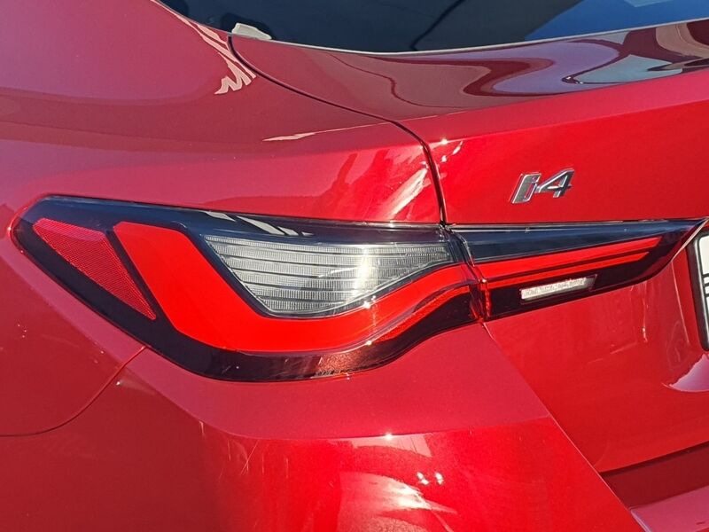 More views of BMW i4