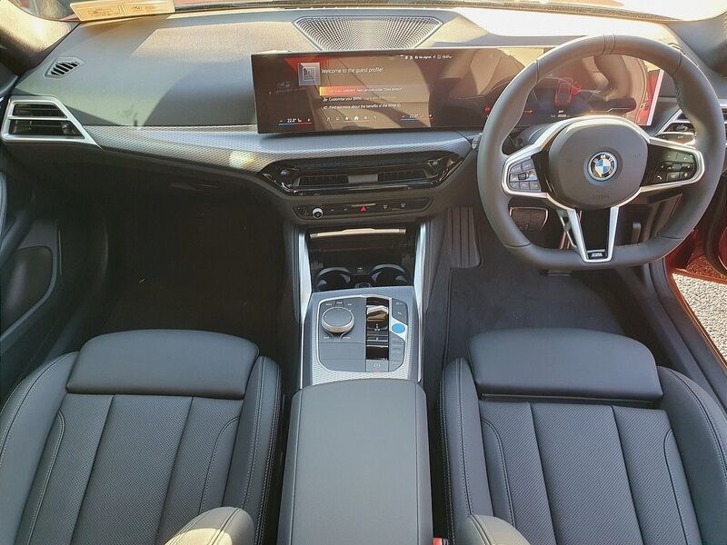 More views of BMW i4