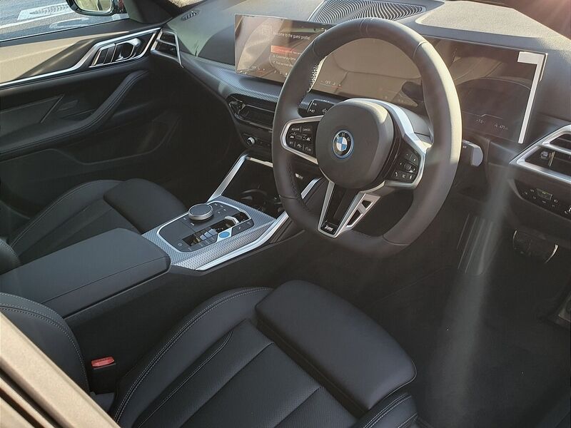 More views of BMW i4