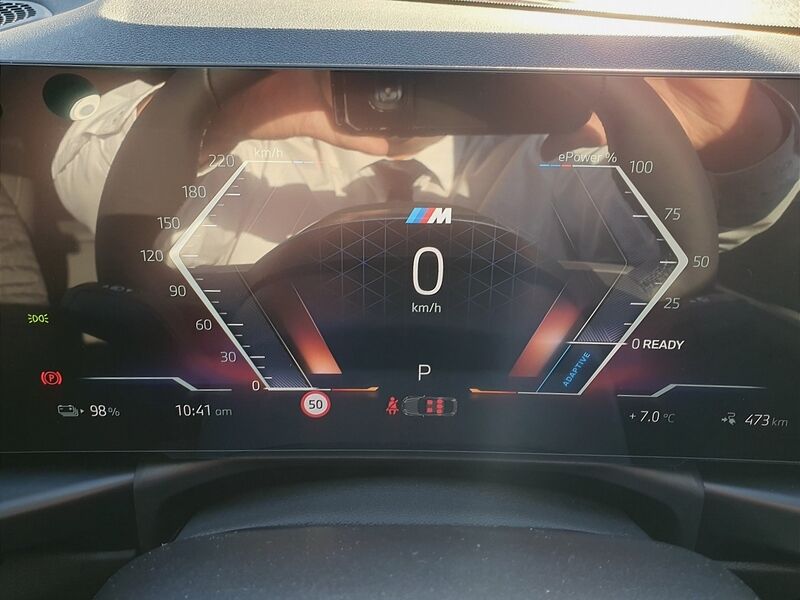 More views of BMW i4