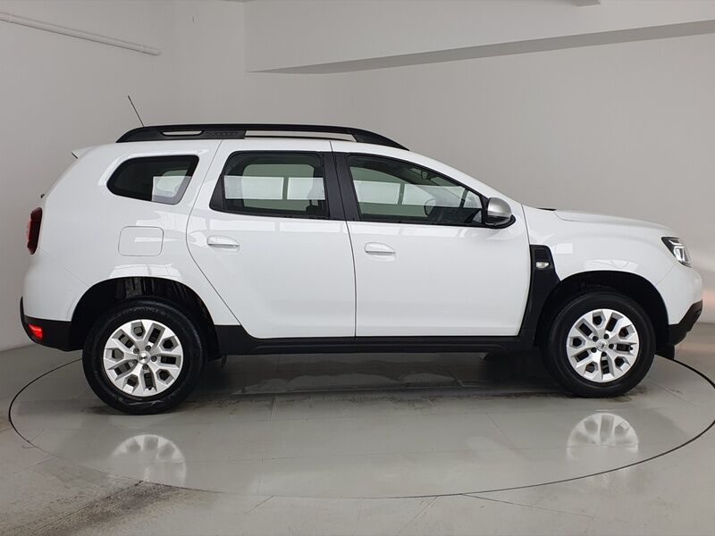 More views of Dacia Duster
