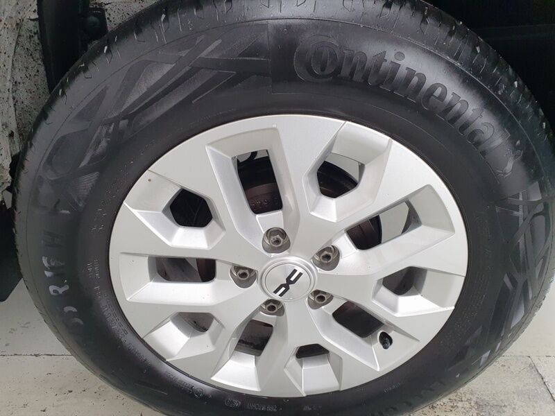 More views of Dacia Duster