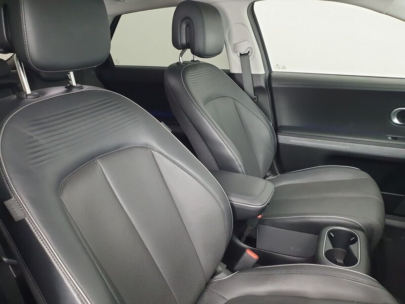 More views of Hyundai IONIQ 5